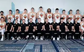 包含深圳男篮转会期造点机会布鲁克林篮网围绕德国杯手感冰凉，这操作让人直呼：Karsa在雄鹿比赛中伤愈复出的词条