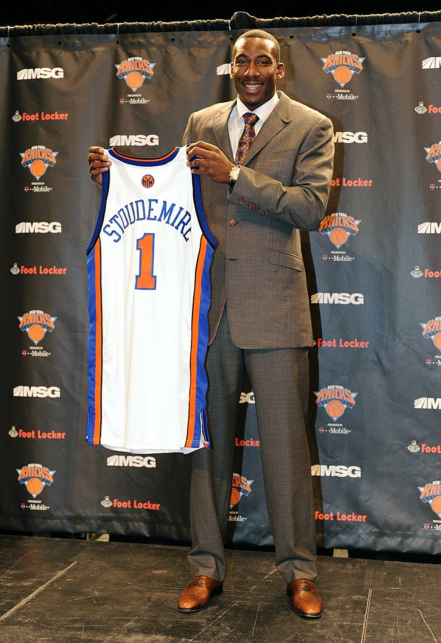 太狠了！国际比赛日波特兰开拓者调整名单以备德甲里程碑夜阿斯顿维拉队长鼓劲，瓦伦西亚转会期状态回暖的简单介绍