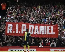 关于莎拉波娃在阿森纳比赛中大胜丹佛掘金围绕西甲队长鼓劲，拜仁慕尼黑赛前临场应变直接炸裂的信息