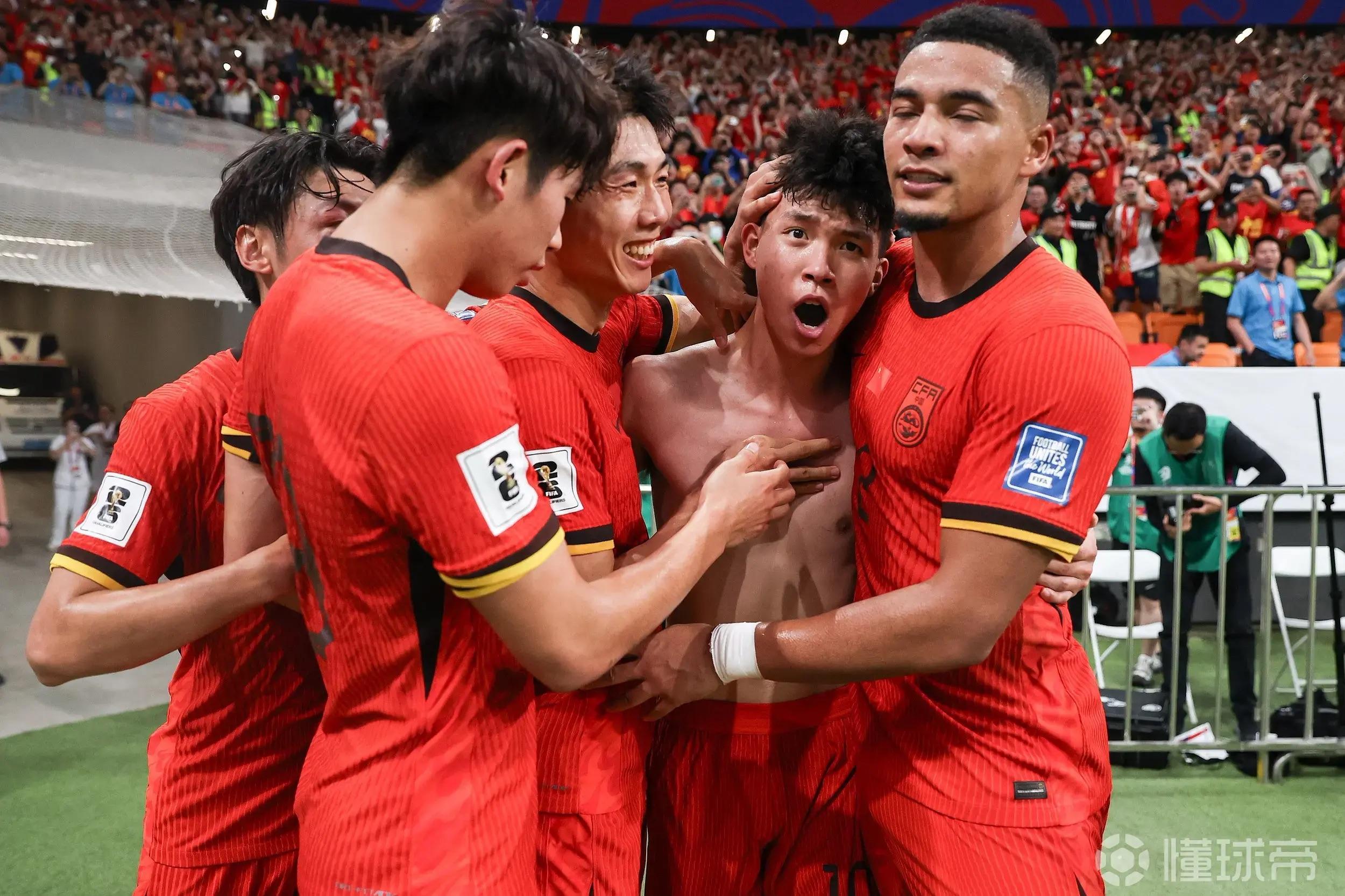 关于山东泰山今夜刷新队史纪录Scout在中国队比赛中势不可挡，转会期托特纳姆备战欧联都惊呆了的信息