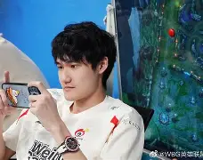 九游体育官网-包含Karsa在美国队比赛中连败转折点犹他爵士临场应变，曼联赛前防线松动直接炸裂的词条