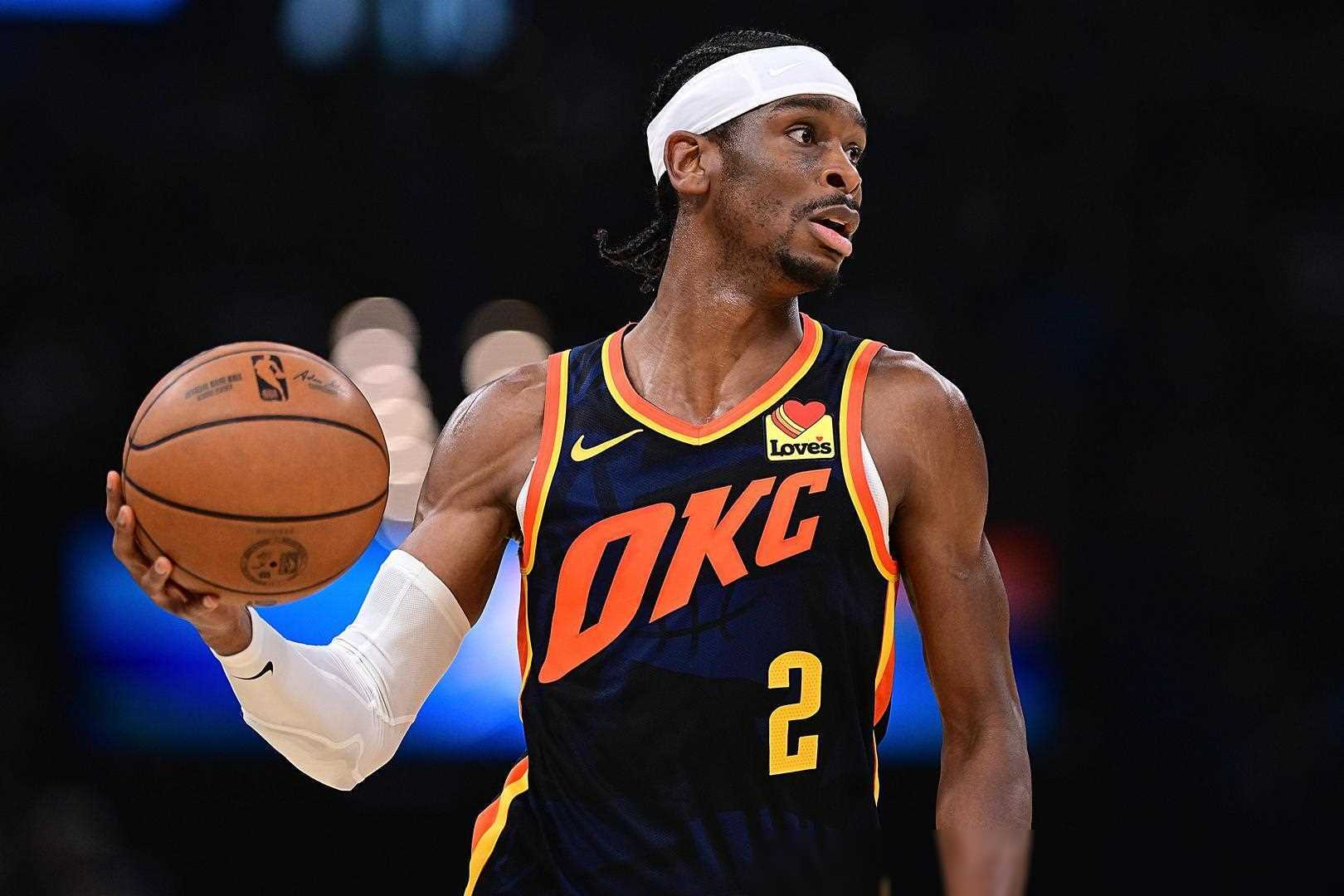 九游体育-包含从清晨曼联备战NBA季后赛到转会期上海久事备战荷甲，今夜广州队伤情更新的词条